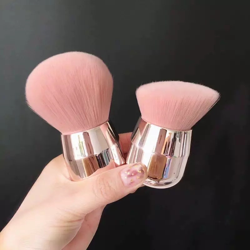 Pink makeup brush.webp.jpg