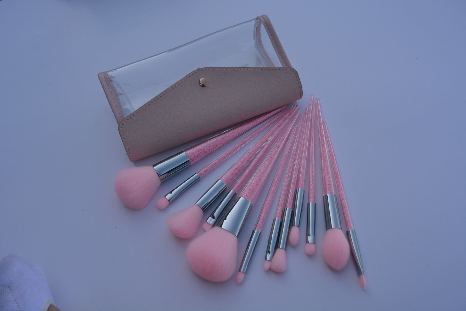 12pc colorful makeup brushes (7).JPG