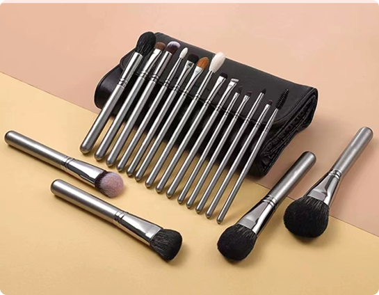 18pcs Luxury Brush set